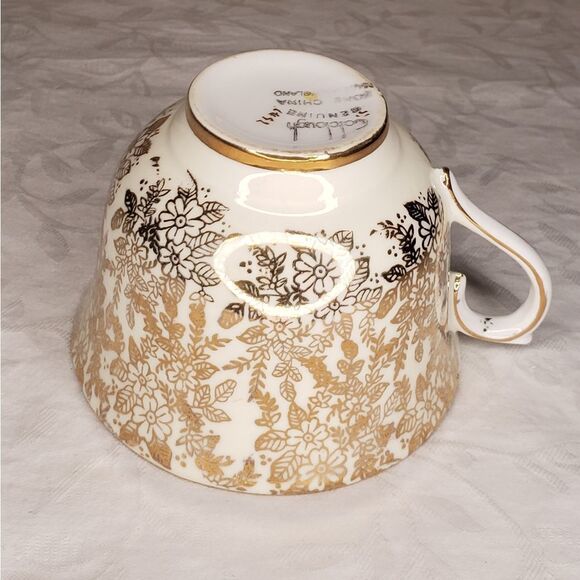 Colclough bone china teacup gold floral daisy - Picture 4 of 13